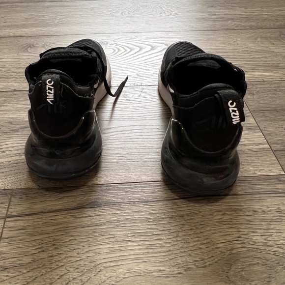 Nike Air Max 270 Black White - Picture 4 of 6